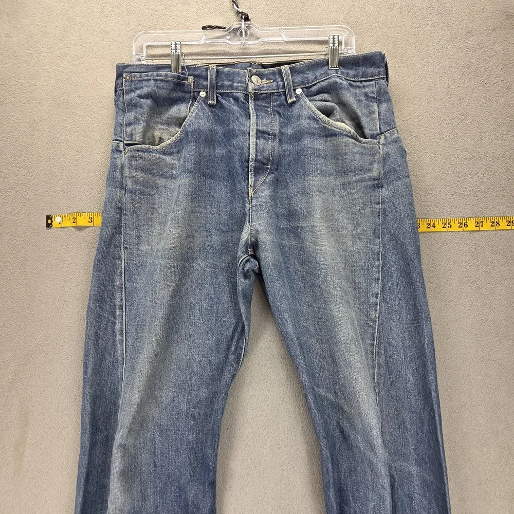 Vintage Levis Engineered Jeans Mens 33x32 Blue Twisted Medium Wash